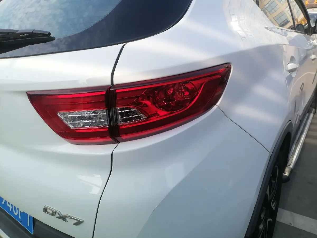 2015 Soueast DX7 1.5T 156HP L4 5AT,autocango,china used car exporter,china ev exporter,chinese used car exporter,chinese used ev exporter