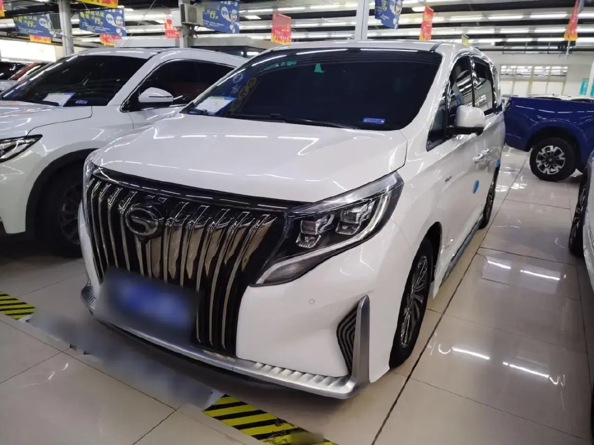 2021 GAC Trumpchi M8 2.0T 252HP L4 8AT