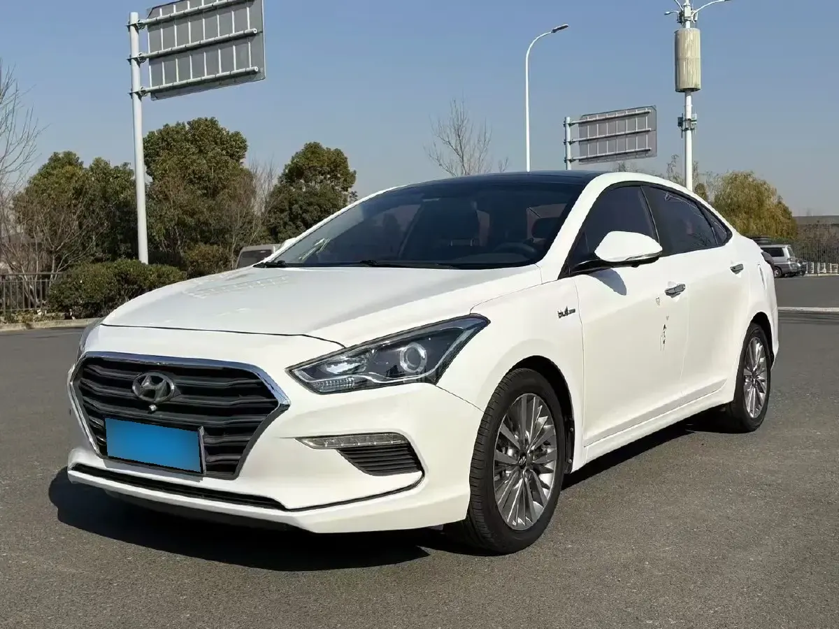 2017 Hyundai Mistra 1.6T 175HP L4 7DCT
