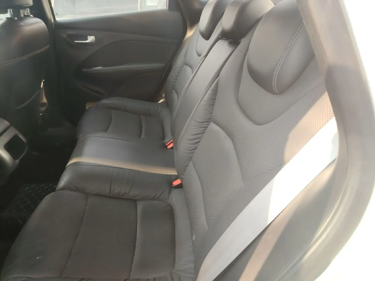 2014 Fiat Viaggio 1.4T 120HP L4 5MT,autocango,china used car exporter,china ev exporter,chinese used car exporter,chinese used ev exporter