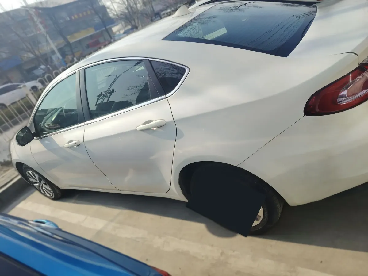 2014 Fiat Viaggio 1.4T 120HP L4 5MT,autocango,china used car exporter,china ev exporter,chinese used car exporter,chinese used ev exporter