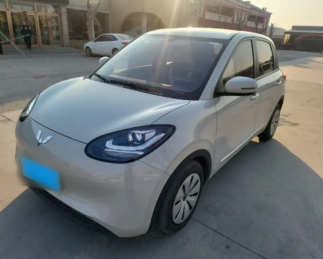 2023 WuLing BinGuo BEV 17.3KWH
