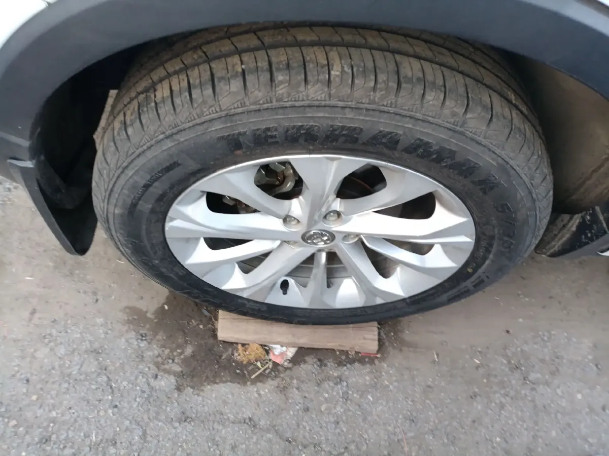 2017 Brilliance Auto V3 1.5L 112HP L4 5MT,autocango,china used car exporter,china ev exporter,chinese used car exporter,chinese used ev exporter