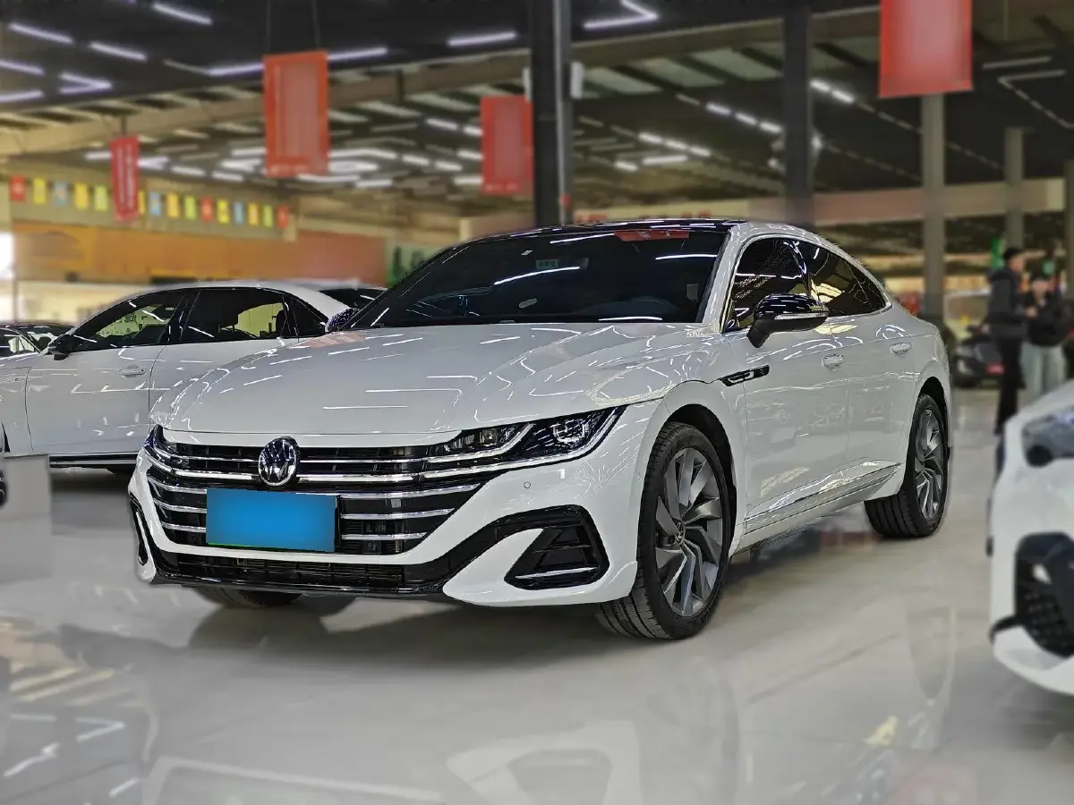 2021 Volkswagen CC 2.0T 220HP L4 7DCT