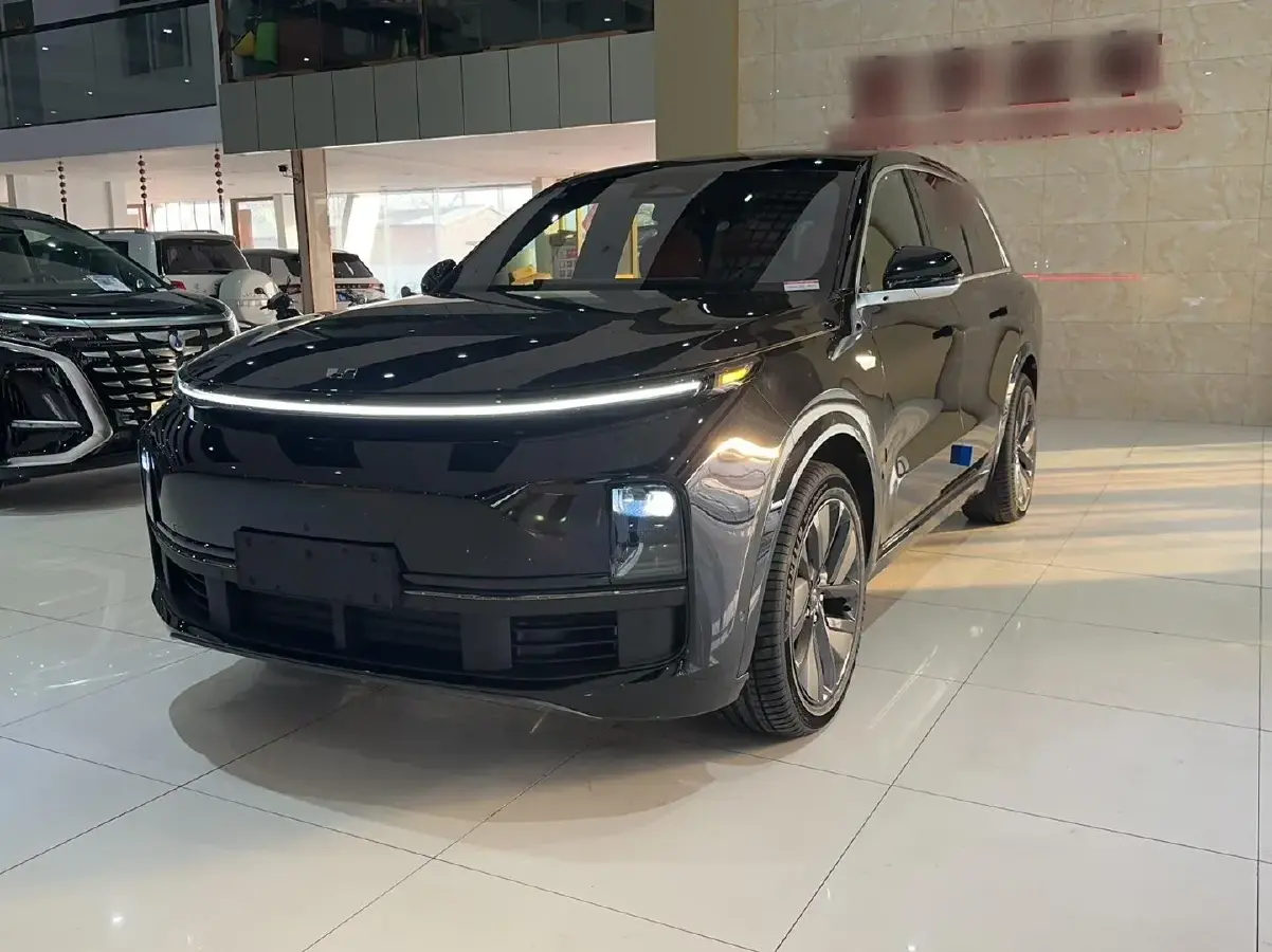 2023 Li L8 Range Extended 154HP REEV 40.9KWH