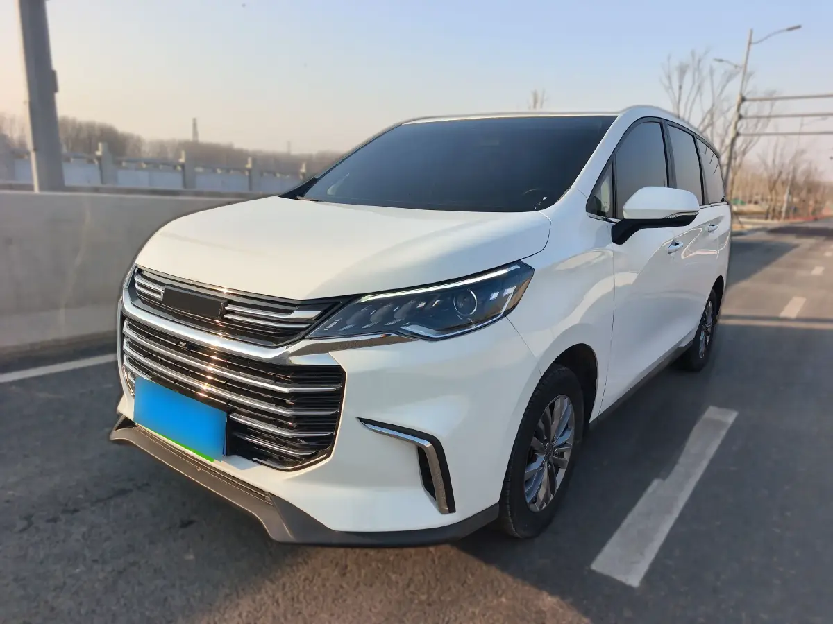 2023 MAXUS G50 1.5T 181HP L4 6MT