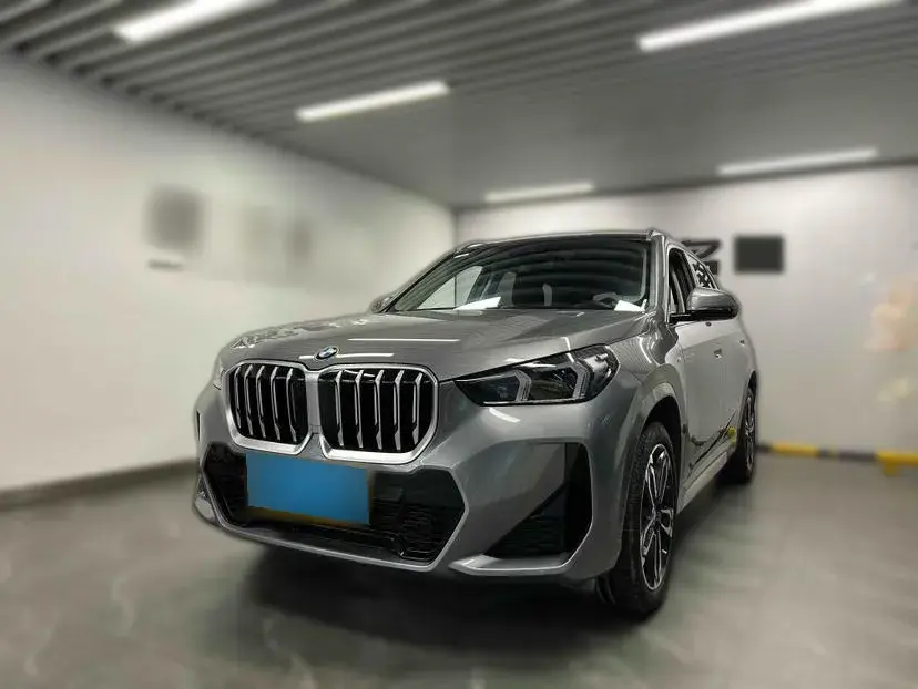 2023 BMW X1 2.0T 204HP L4 7DCT