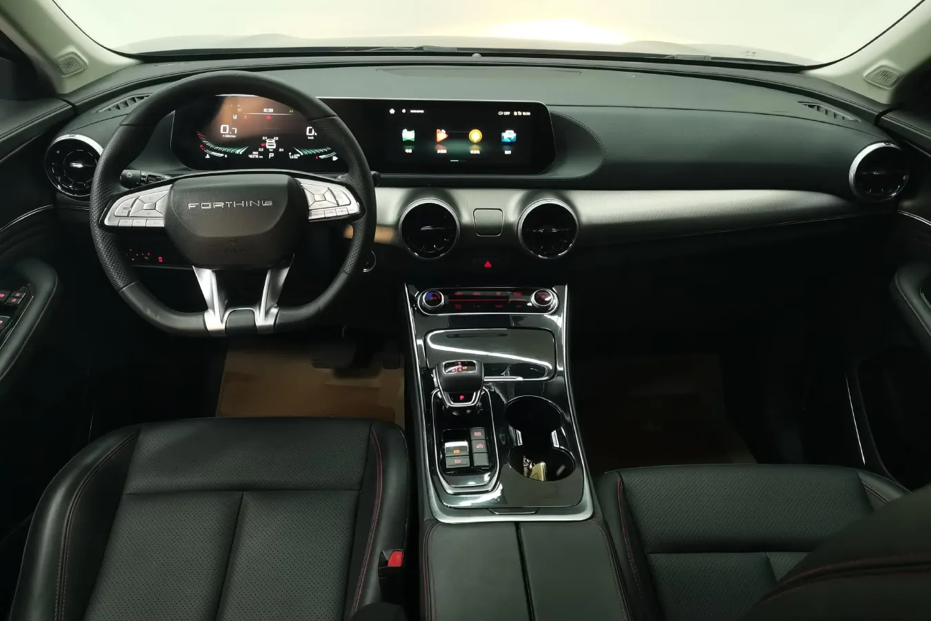 2021 DongFeng Forthing T5 EVO 1.5T 197HP L4 7DCT,autocango,china used car exporter,china ev exporter,chinese used car exporter,chinese used ev exporter