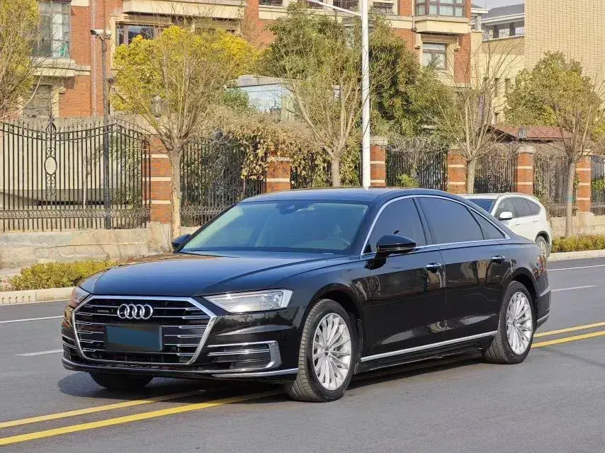 2019 Audi A8 3.0T 286HP V6 8AT