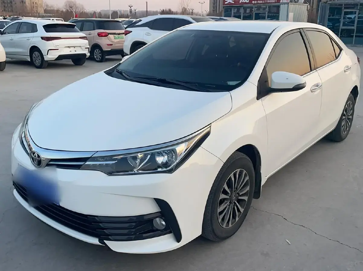 2017 Toyota Corolla 1.2T 116HP L4 CVT