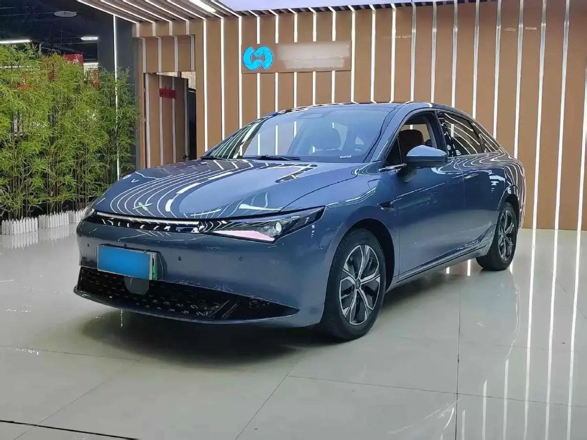 2024 Xpeng P5 BEV 55.4KWH