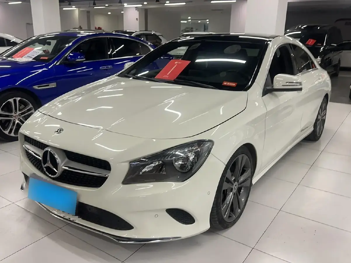 2017 Mercedes-Benz CLA Class 1.6T 156HP L4 7DCT