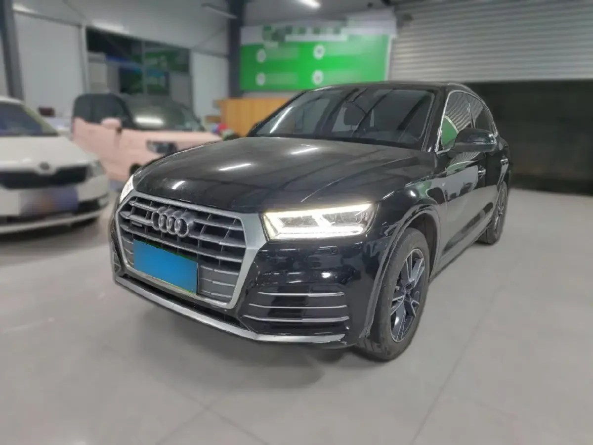 2020 Audi Q5L 2.0T 190HP L4 7DCT