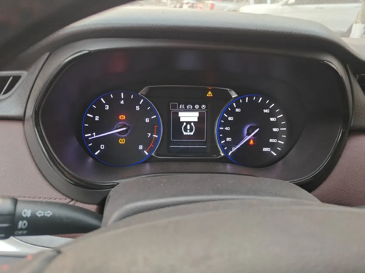 2017 ChangAn Linmax 1.6L 125HP L4 5MT,autocango,china used car exporter,china ev exporter,chinese used car exporter,chinese used ev exporter