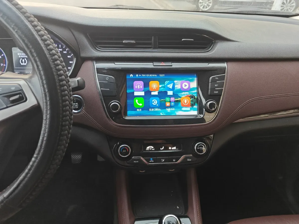 2017 ChangAn Linmax 1.6L 125HP L4 5MT,autocango,china used car exporter,china ev exporter,chinese used car exporter,chinese used ev exporter