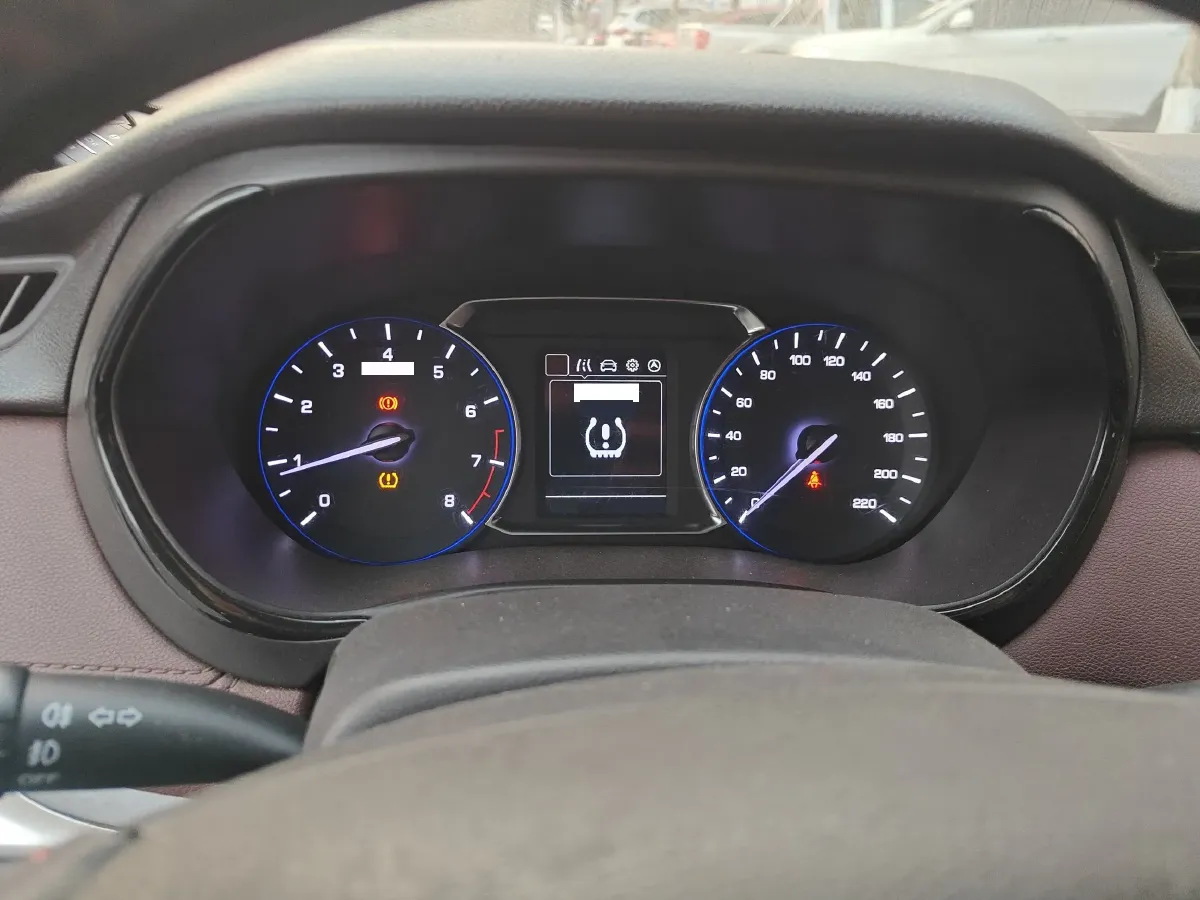 2017 ChangAn Linmax 1.6L 125HP L4 5MT,autocango,china used car exporter,china ev exporter,chinese used car exporter,chinese used ev exporter