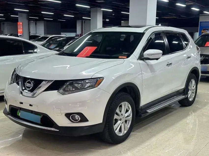 2014 Nissan X-Trail 2.0L 150HP L4 CVT