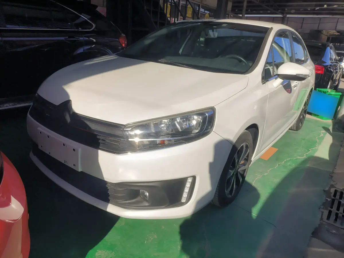 2016 Citroen C4 C-Quatre 1.6L 117HP L4 6AT