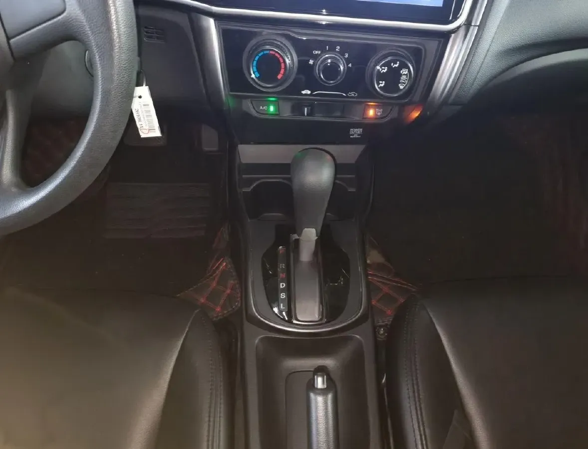 2016 Honda Greiz 1.5L 131HP L4 CVT,autocango,china used car exporter,china ev exporter,chinese used car exporter,chinese used ev exporter