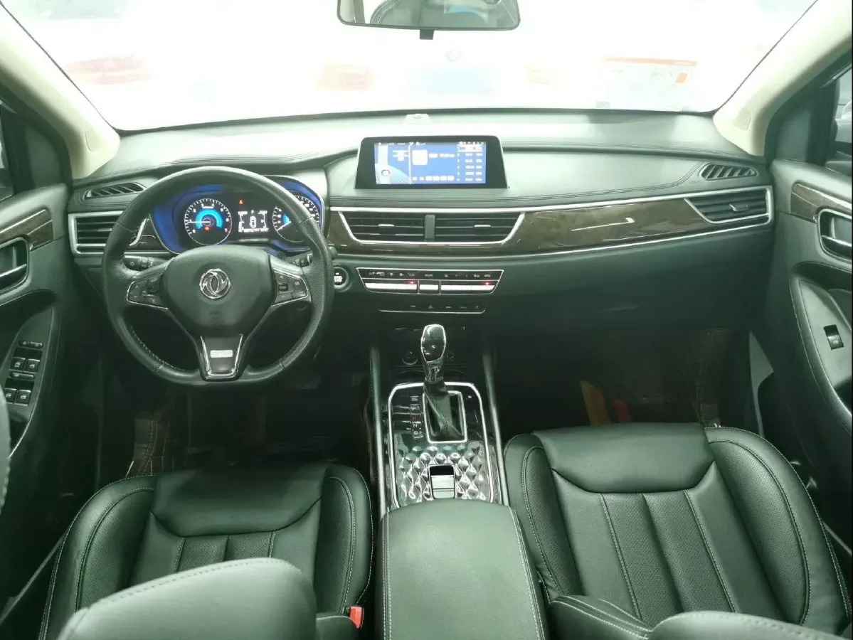 2020 DongFeng Fengon Fengon 580 1.5T 150HP L4 CVT,autocango,china used car exporter,china ev exporter,chinese used car exporter,chinese used ev exporter