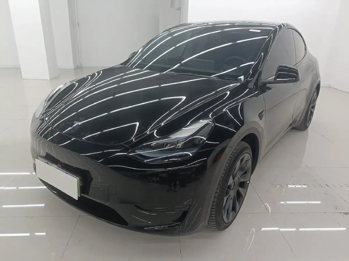 2022 Tesla Model Y BEV 60KWH
