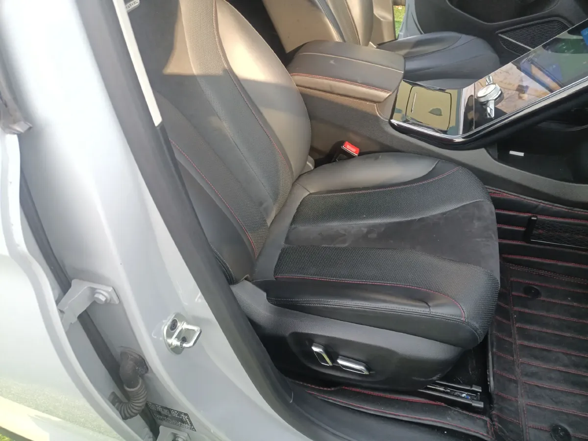 2021 Rising Auto MARVEL R 2AT BEV 69.9KWH,autocango,china used car exporter,china ev exporter,chinese used car exporter,chinese used ev exporter