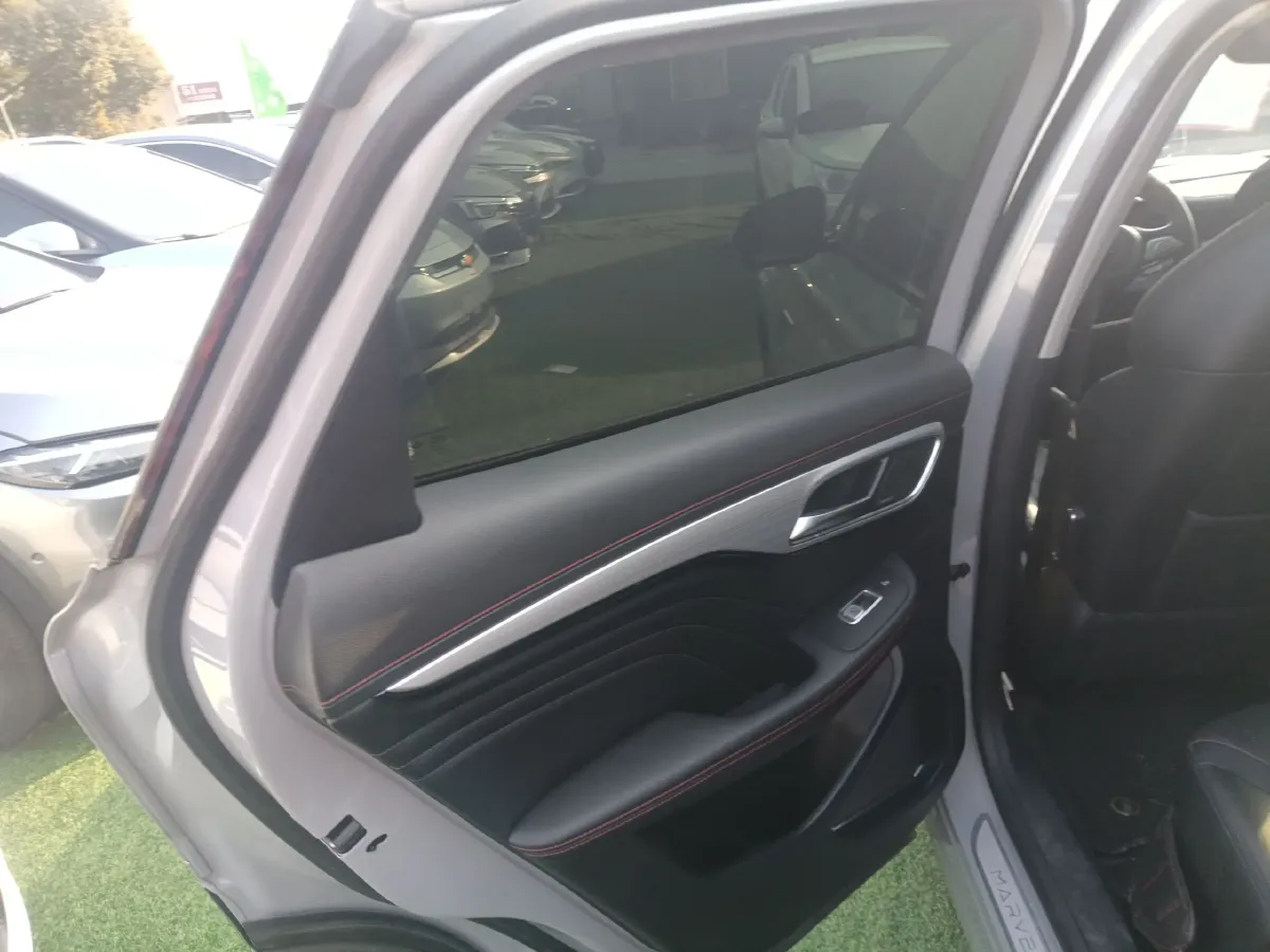 2021 Rising Auto MARVEL R 2AT BEV 69.9KWH,autocango,china used car exporter,china ev exporter,chinese used car exporter,chinese used ev exporter