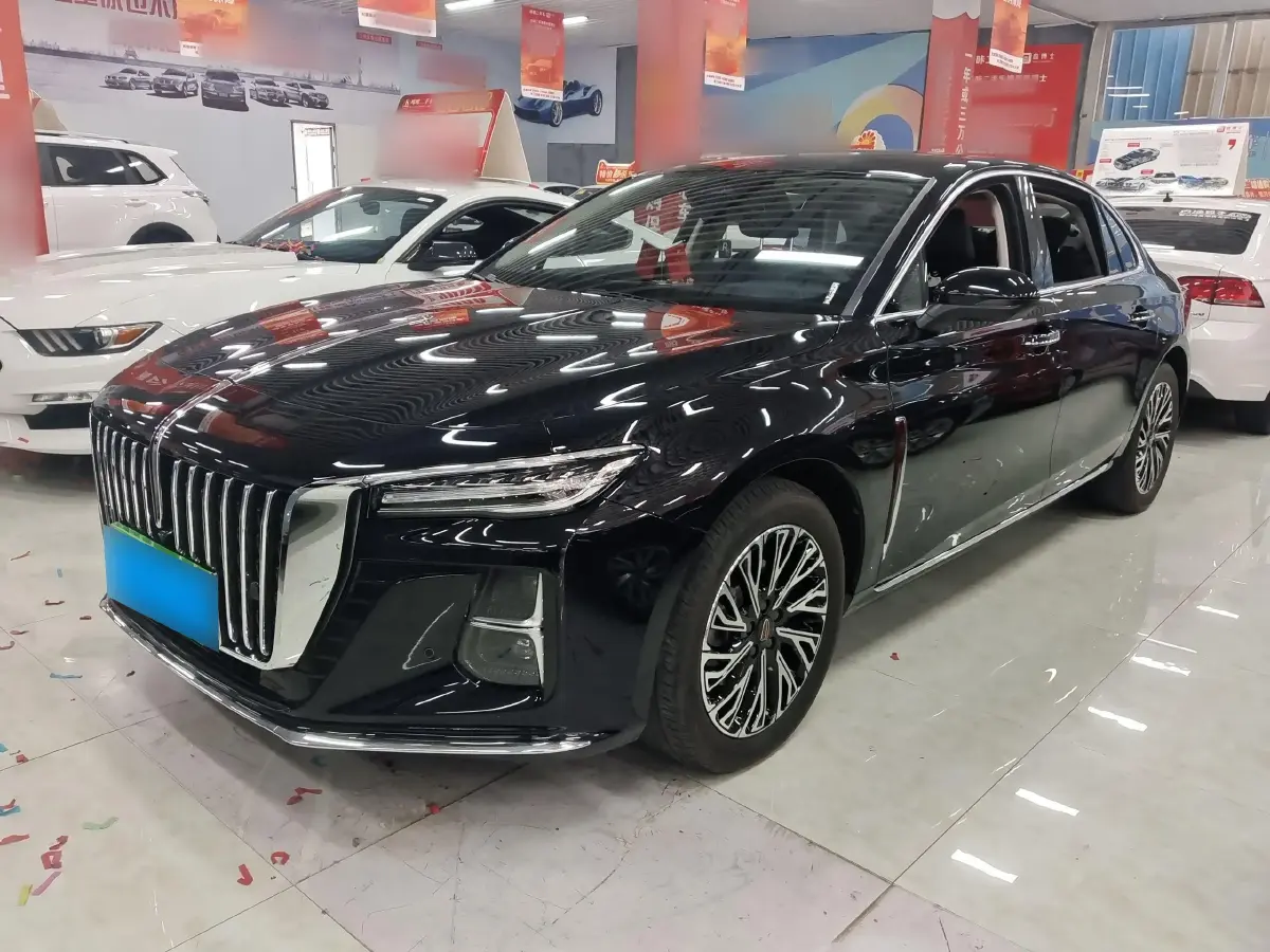2024 HongQi H5 2.0T 224HP L4 8AT