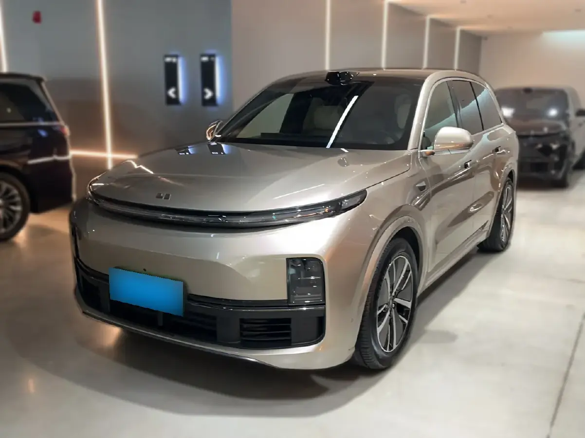 2024 Li L8 Range Extended 154HP REEV 42.8KWH