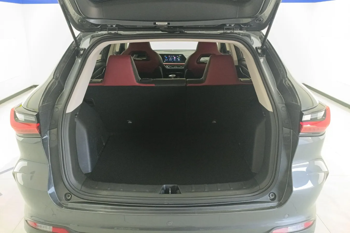 2021 ChangAn Oshan X5 1.5T 180HP L4 7DCT,autocango,china used car exporter,china ev exporter,chinese used car exporter,chinese used ev exporter