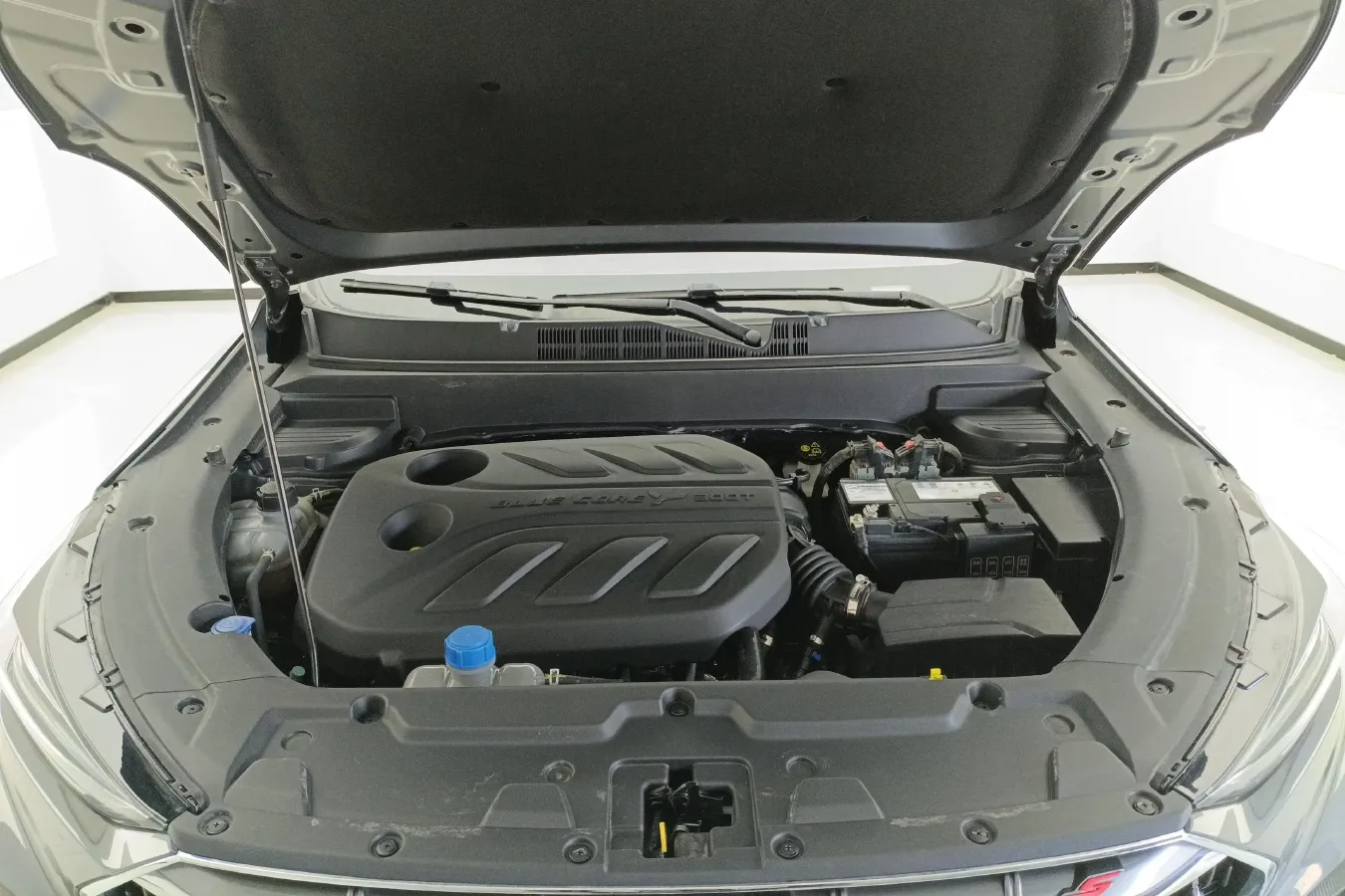 2021 ChangAn Oshan X5 1.5T 180HP L4 7DCT,autocango,china used car exporter,china ev exporter,chinese used car exporter,chinese used ev exporter