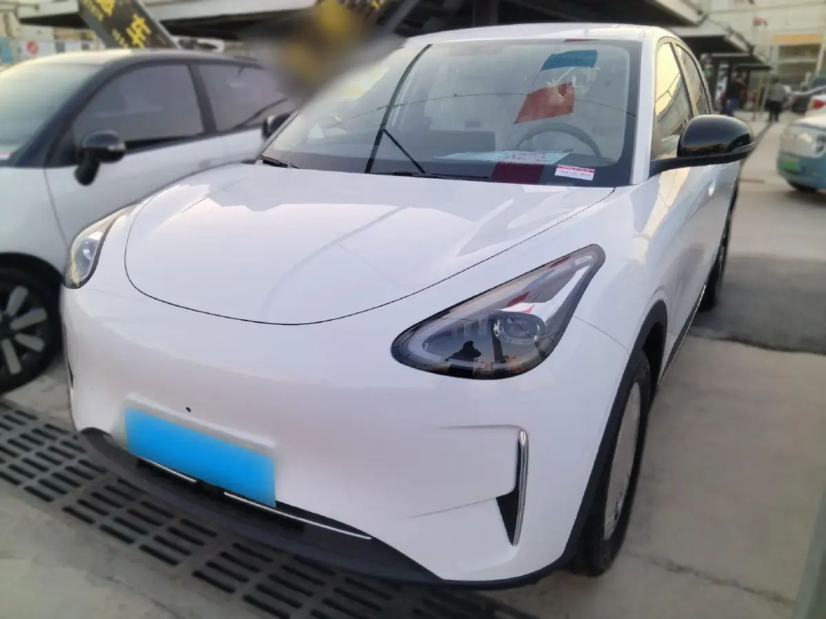 2025 Geely XingYuan BEV 30.12KWH