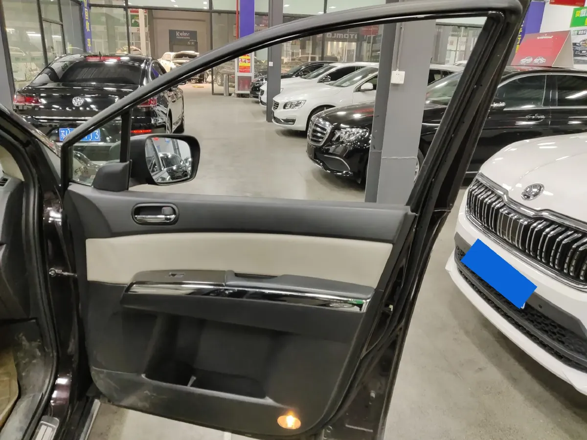 2015 Mazda 8 2.5L 163HP L4 5AT,autocango,china used car exporter,china ev exporter,chinese used car exporter,chinese used ev exporter