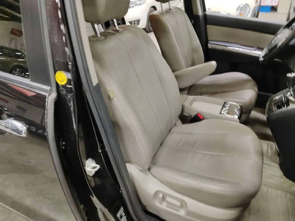 2015 Mazda 8 2.5L 163HP L4 5AT,autocango,china used car exporter,china ev exporter,chinese used car exporter,chinese used ev exporter