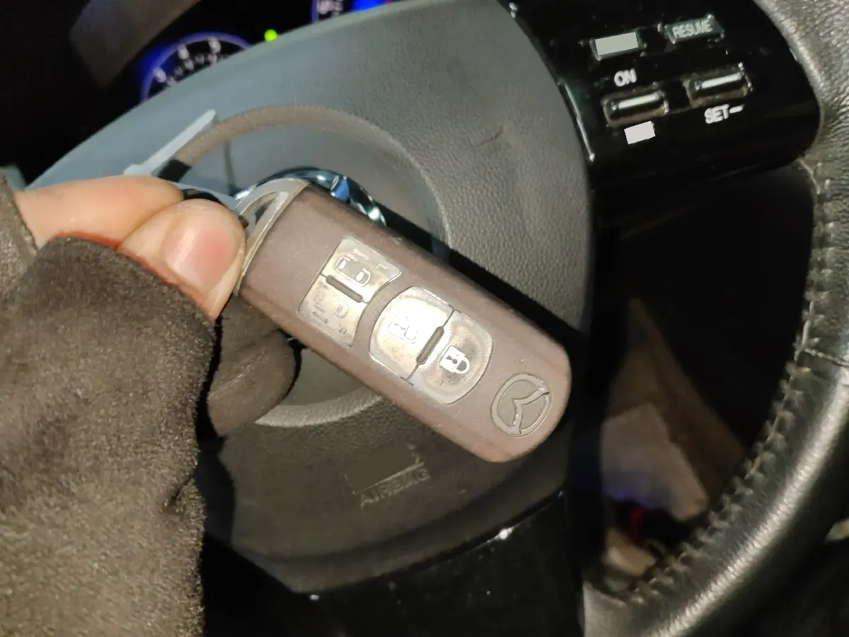 2015 Mazda 8 2.5L 163HP L4 5AT,autocango,china used car exporter,china ev exporter,chinese used car exporter,chinese used ev exporter