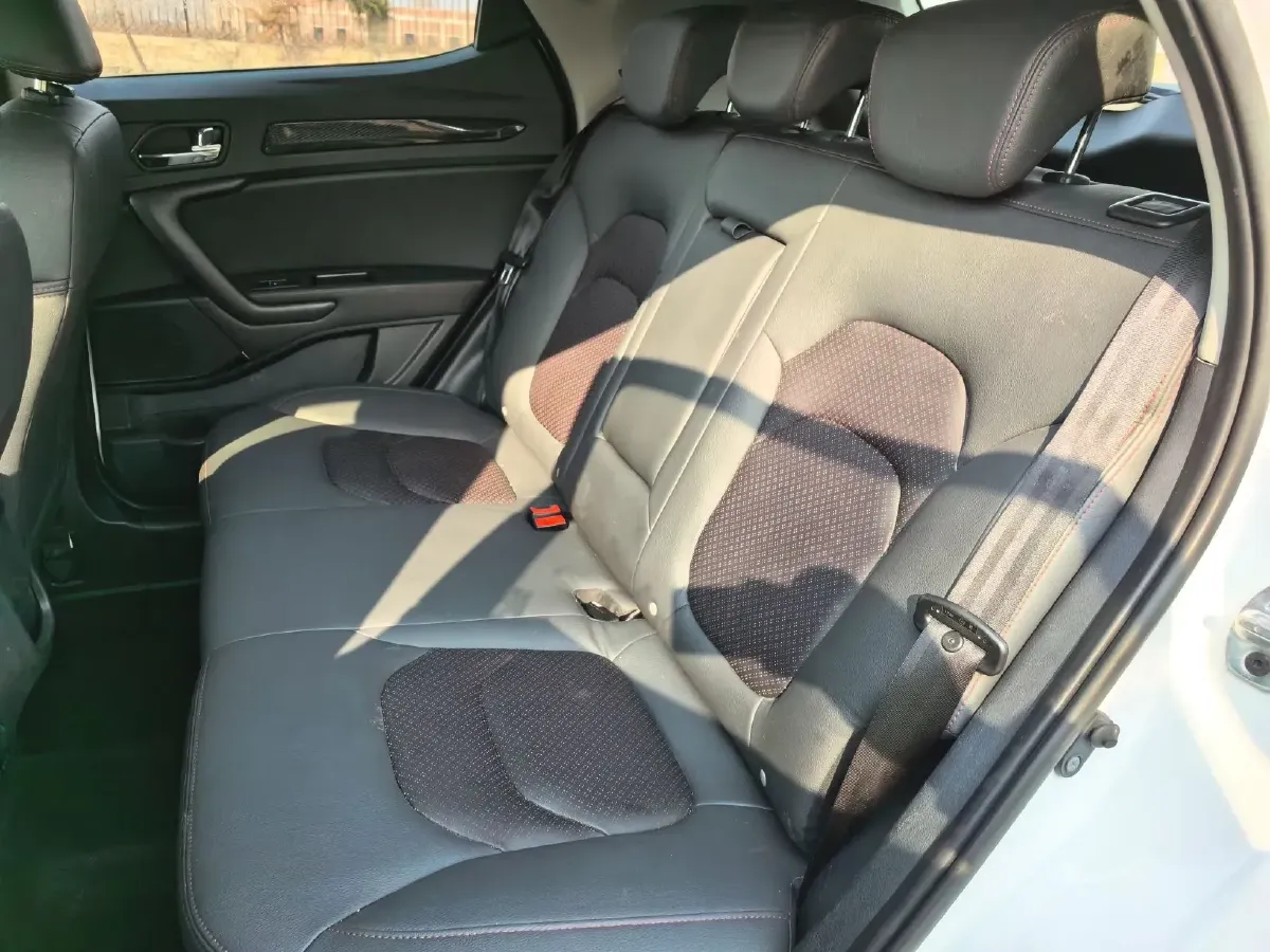 2017 JAC Refine S3 1.6L 120HP L4 6MT,autocango,china used car exporter,china ev exporter,chinese used car exporter,chinese used ev exporter