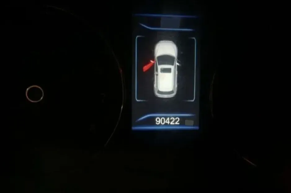 2017 FAW Senia R7 1.6L 116HP L4 5MT,autocango,china used car exporter,china ev exporter,chinese used car exporter,chinese used ev exporter