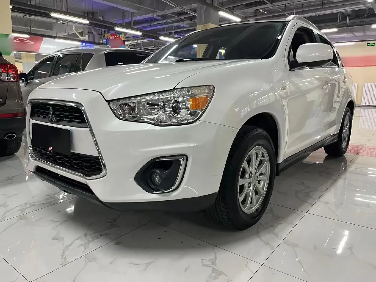 2013 Mitsubishi ASX 2.0L 167HP L4 CVT,autocango,china used car exporter,china ev exporter,chinese used car exporter,chinese used ev exporter