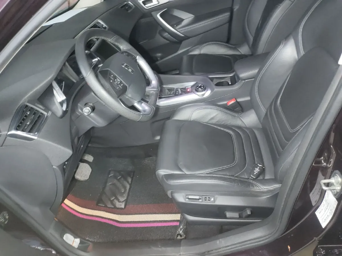 2016 DS 6 1.6T 167HP L4 6AT,autocango,china used car exporter,china ev exporter,chinese used car exporter,chinese used ev exporter