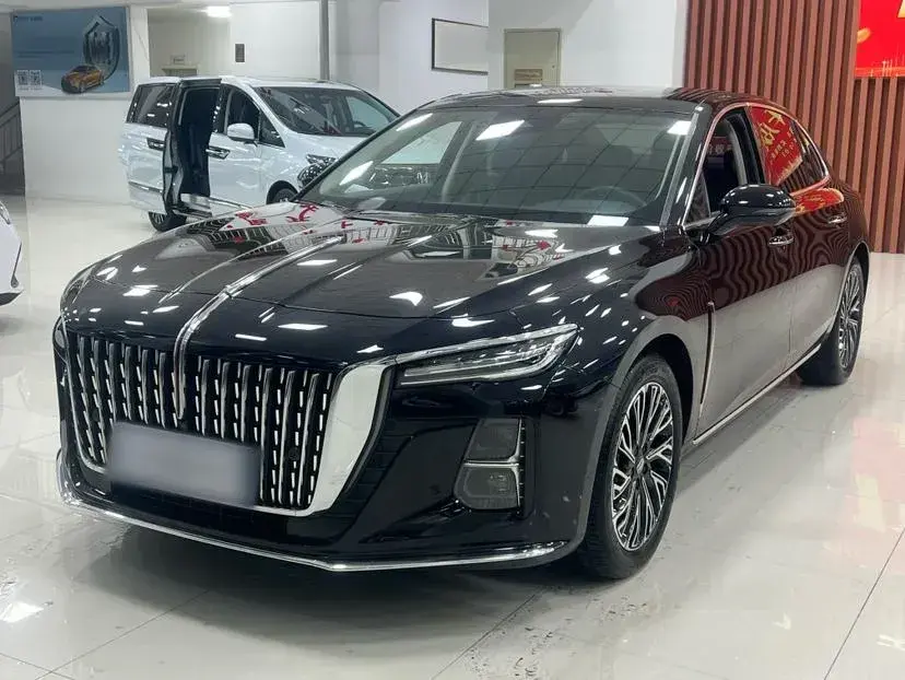 2024 HongQi H5 2.0T 224HP L4 8AT