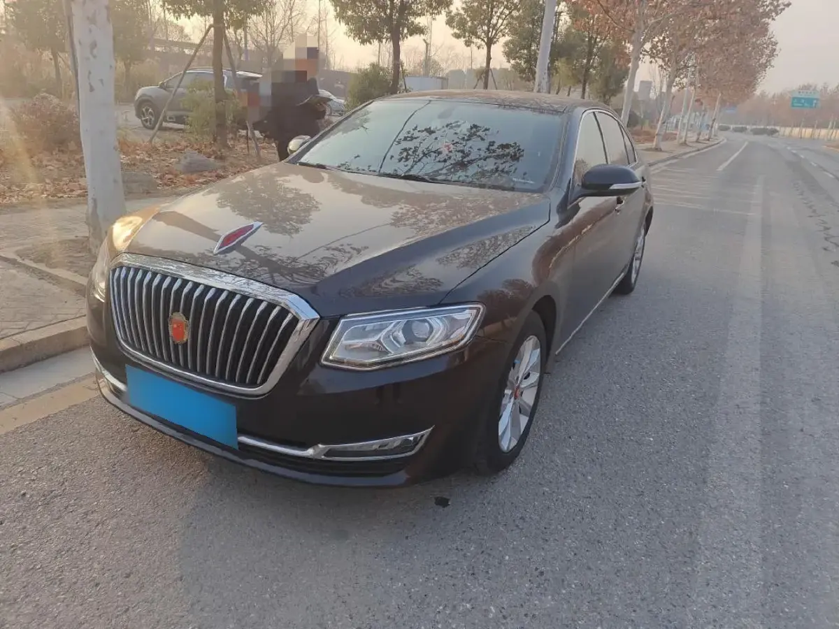 2017 HongQi H7 2.0T 204HP L4 6AT