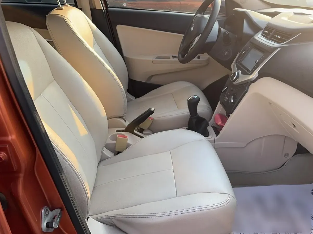 2013 Chery Fulwin 2 1.5L 109HP L4 5MT,autocango,china used car exporter,china ev exporter,chinese used car exporter,chinese used ev exporter