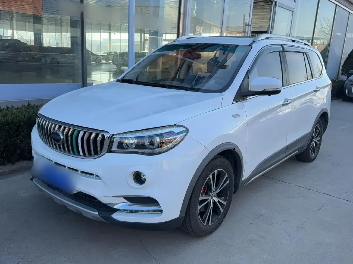 2016 SWM X7 1.8L 137HP L4 5MT,autocango,china used car exporter,china ev exporter,chinese used car exporter,chinese used ev exporter