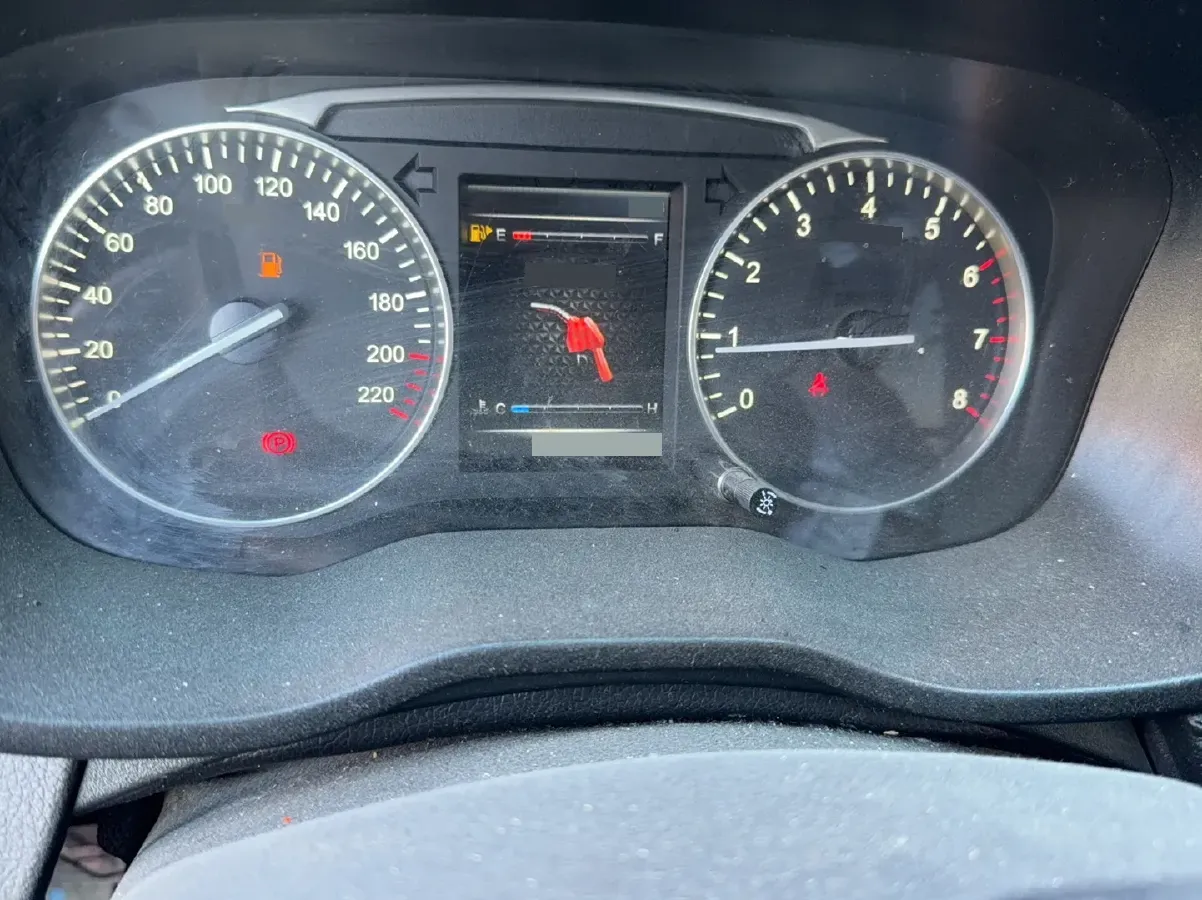 2016 SWM X7 1.8L 137HP L4 5MT,autocango,china used car exporter,china ev exporter,chinese used car exporter,chinese used ev exporter