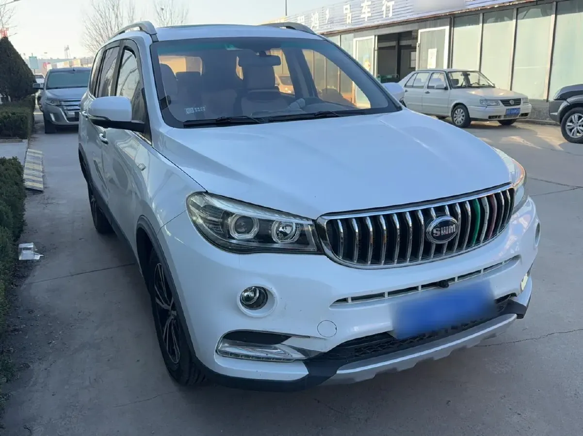2016 SWM X7 1.8L 137HP L4 5MT,autocango,china used car exporter,china ev exporter,chinese used car exporter,chinese used ev exporter