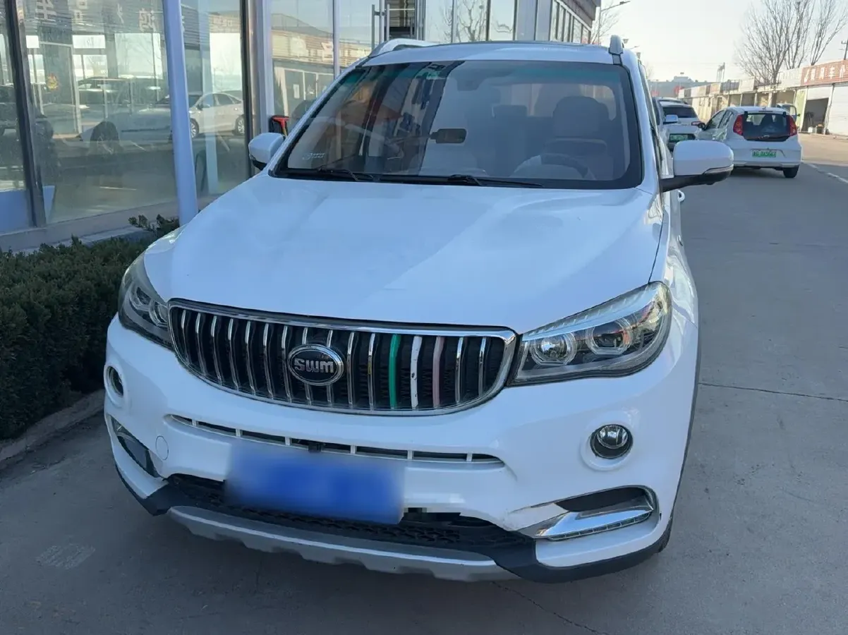2016 SWM X7 1.8L 137HP L4 5MT,autocango,china used car exporter,china ev exporter,chinese used car exporter,chinese used ev exporter