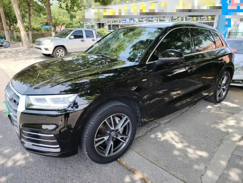 2018 Audi Q5L 2.0T 190HP L4 7DCT