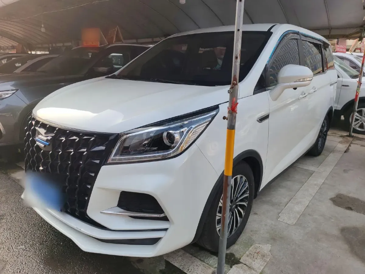 2022 ChangAn Oshan Cosmos 1.5T 178HP L4 7DCT,autocango,china used car exporter,china ev exporter,chinese used car exporter,chinese used ev exporter