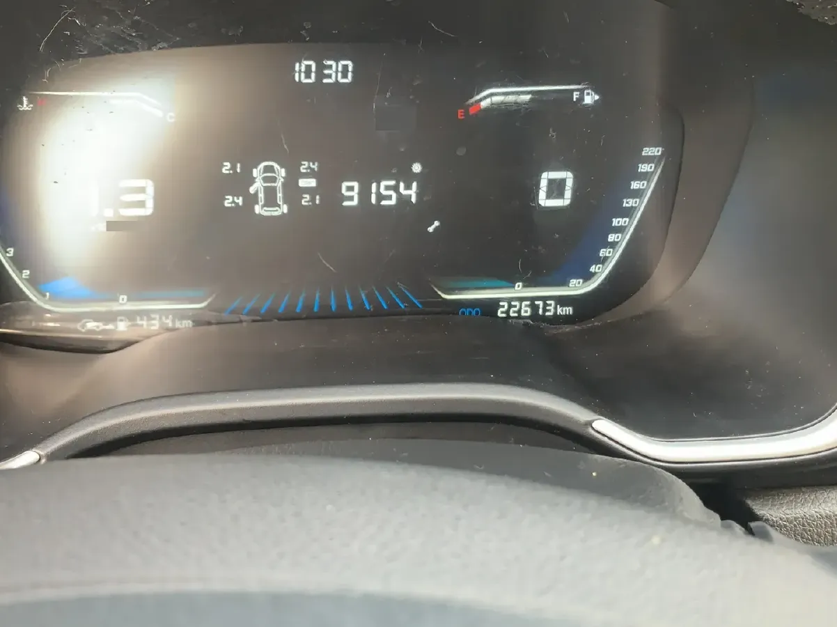 2021 SWM G05 2.0L 143HP L4 5MT,autocango,china used car exporter,china ev exporter,chinese used car exporter,chinese used ev exporter