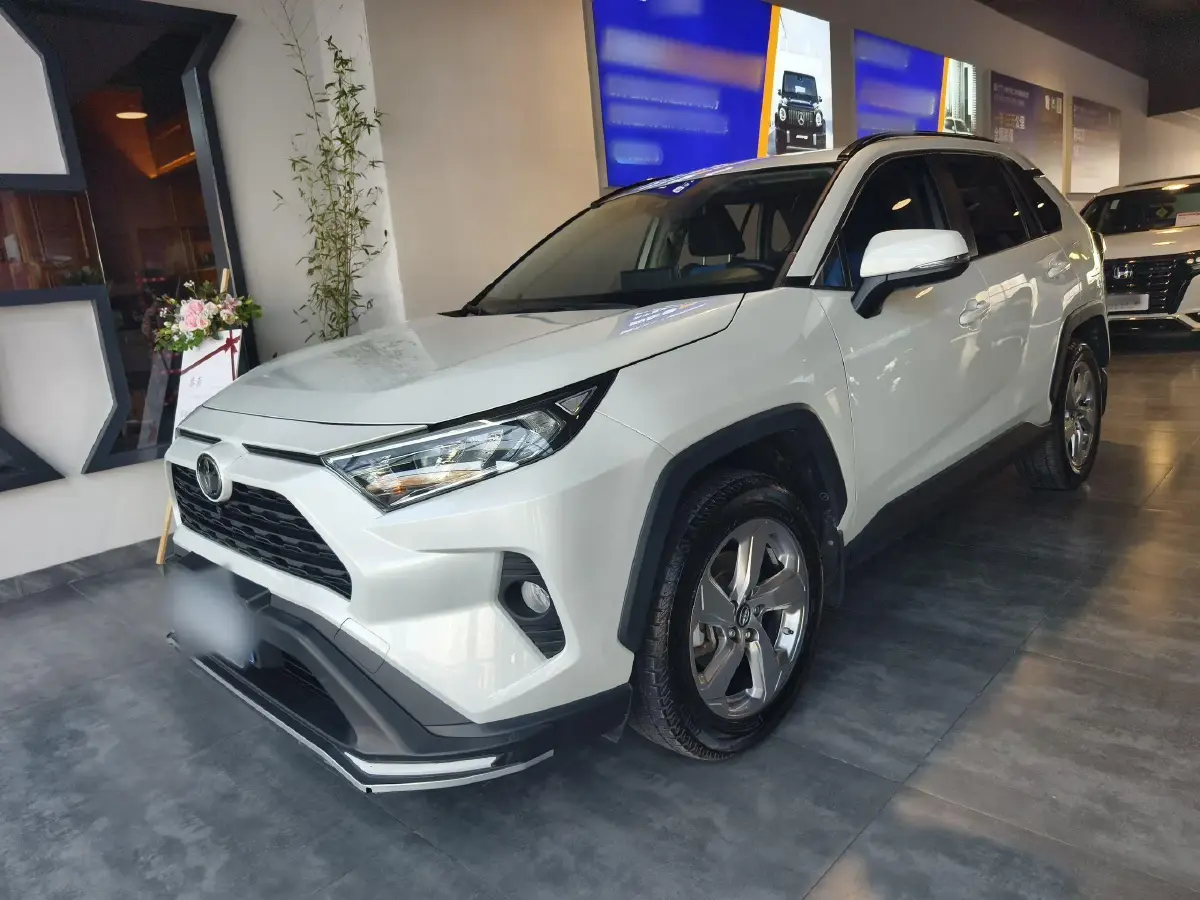 2021 Toyota RAV4 2.0L 171HP L4 CVT